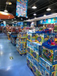 玩具反斗城 引领玩具销售新纪元